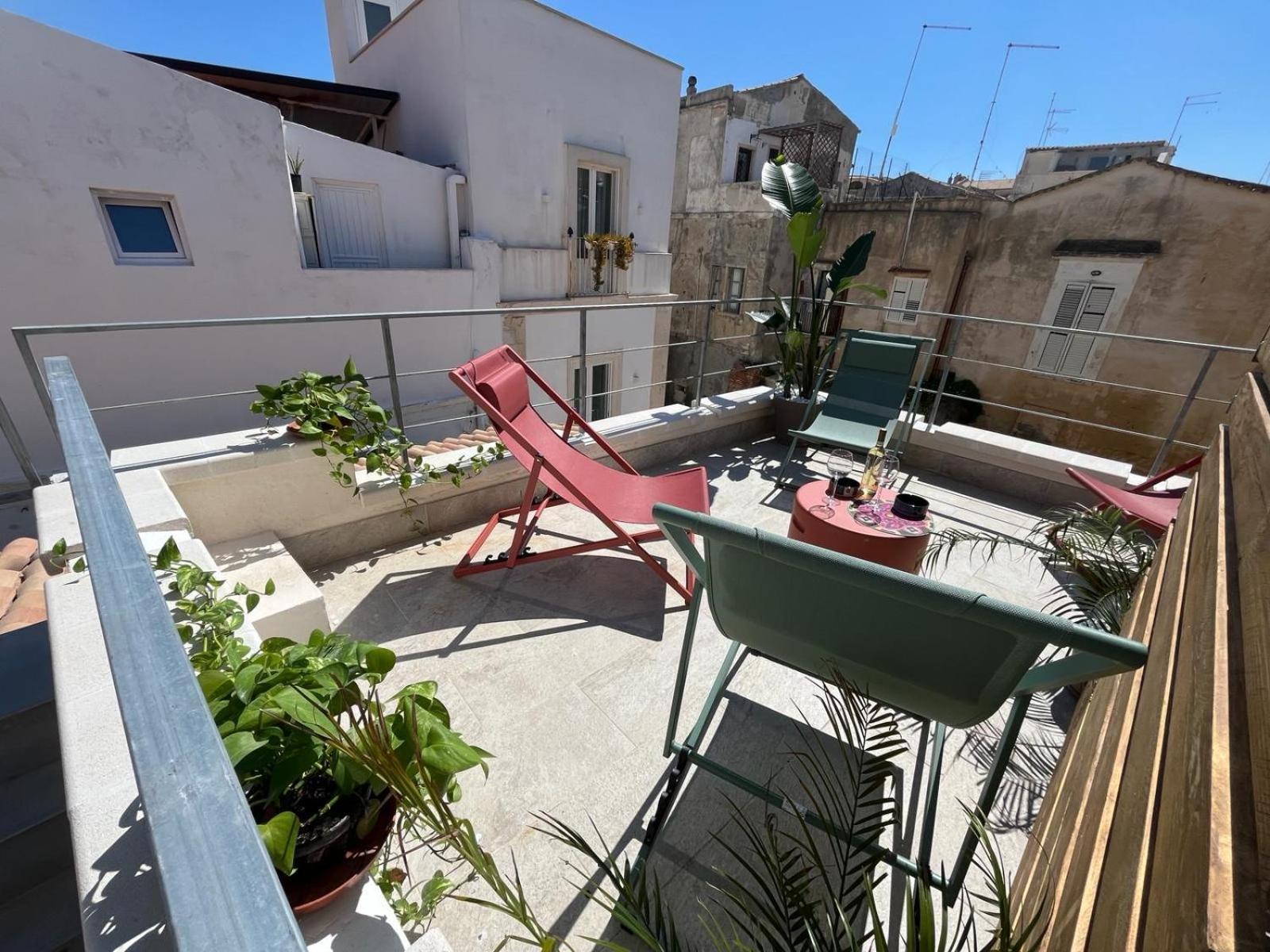Aglaia Apartment Residence Delle Tre Grazie 시라쿠사 외부 사진